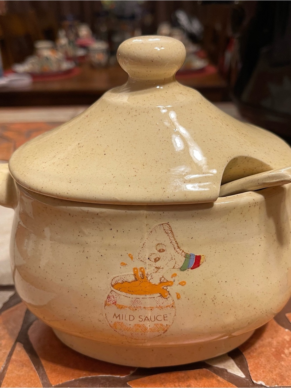 Ceramic Sauce Pot with Lid and Spoon - 'Mild Sauce' Graphic